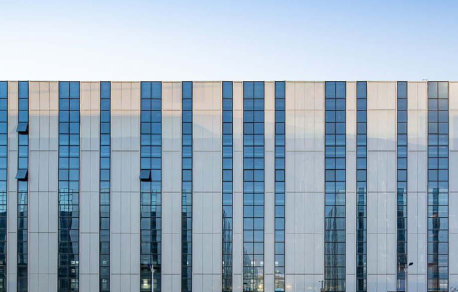 High end metal curtain wall system